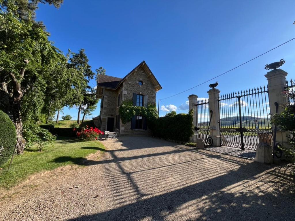 Chateau De Briante Saint-Lager Bagian luar foto